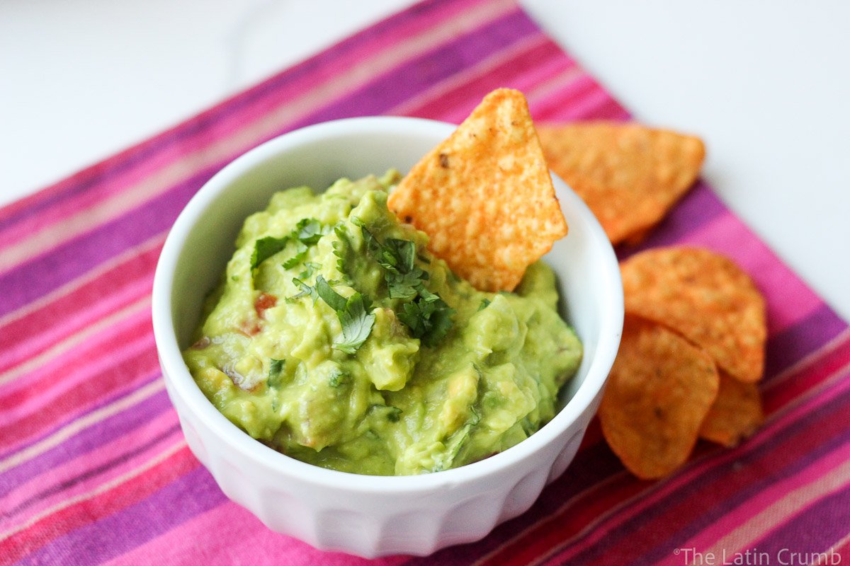Fresh, creamy, and ready in 10 minutes. Made with ripe avocados, lime, cilantro, and jalapeño. The classic version, no shortcuts.