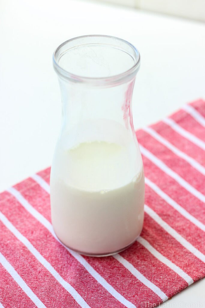 Homemade evaporated milk with just one ingredient and 35 minutes on the stovetop. Richer than canned and ready whenever your recipe needs it.
